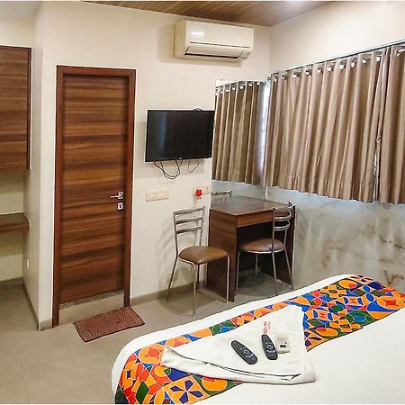 Fabhotel Landmark Residency - Nr Midc Turbhe Turambhe Luaran gambar